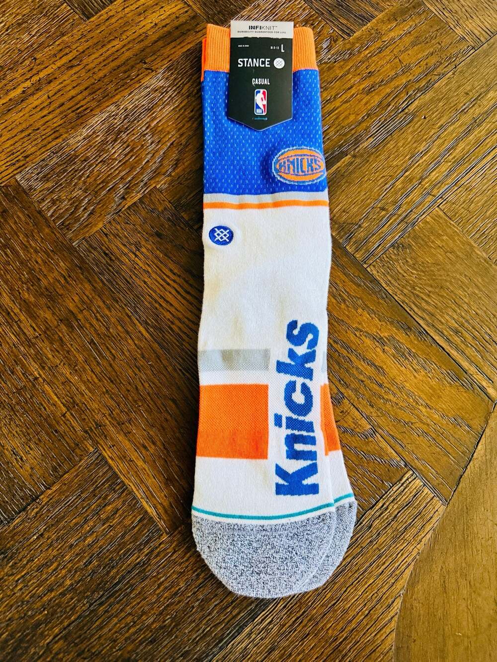 Men's New York Knicks NBA Basketball Stance Stripe Crew Socks Size Large 9-13